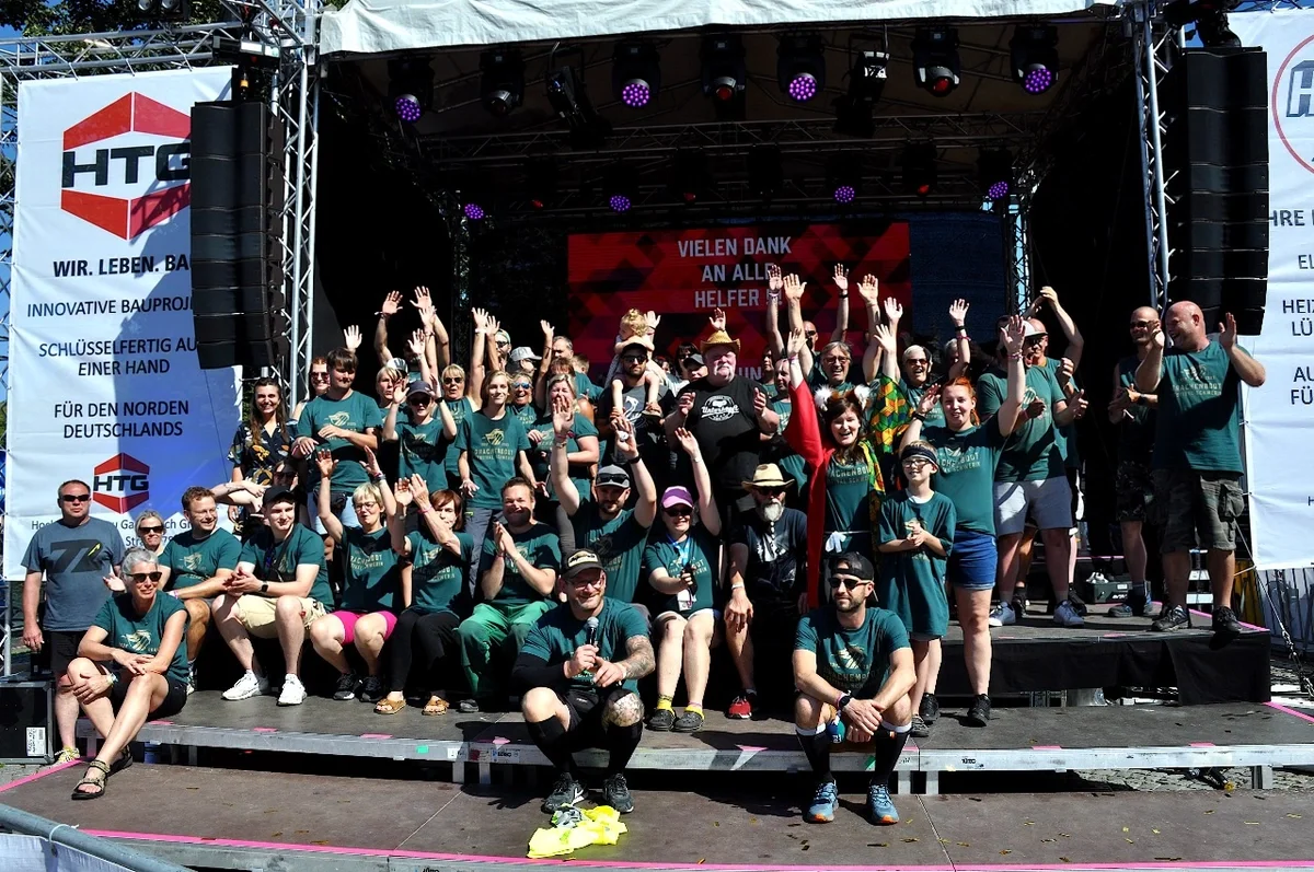 Drei grandiose Festivaltage auf dem Pfaffenteich (Foto: Drachenbootfestival/Barbara Arndt)