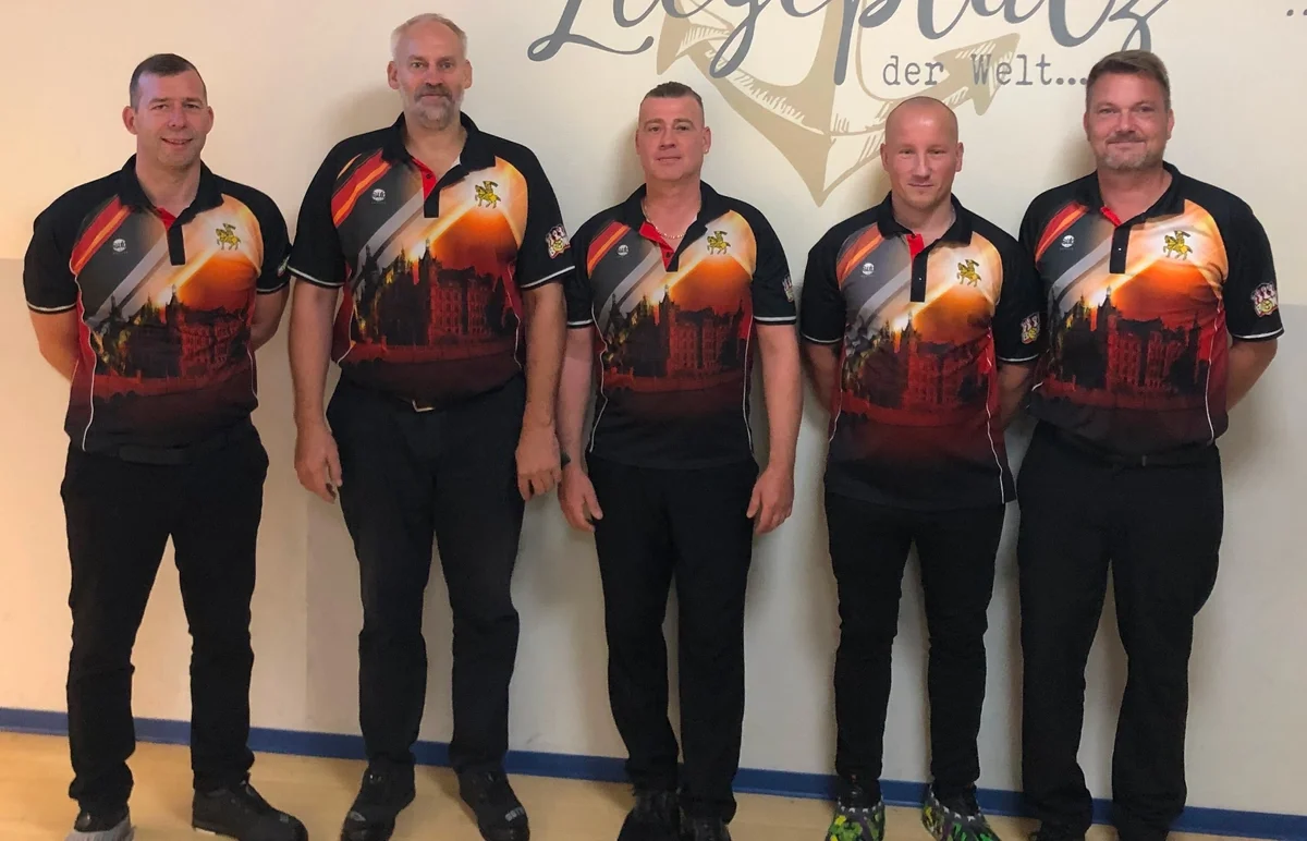 1. Herrenmannschaft: von links Andrè Riess (Kapitän), Jens Stüdemann, Daniel Riess, Daniel Schuch und Alexander Evert. (Foto: Stefanie Rose)