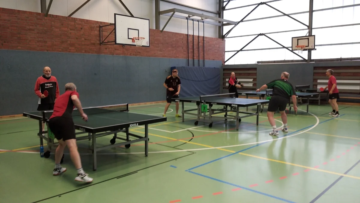 Schweriner Tischtennis-Tage zog über 200 Teilnehmer an die Platten