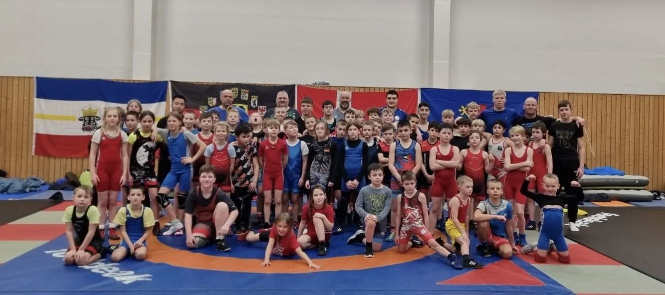 „Eat, Sleep, Wrestle, Repeat“
