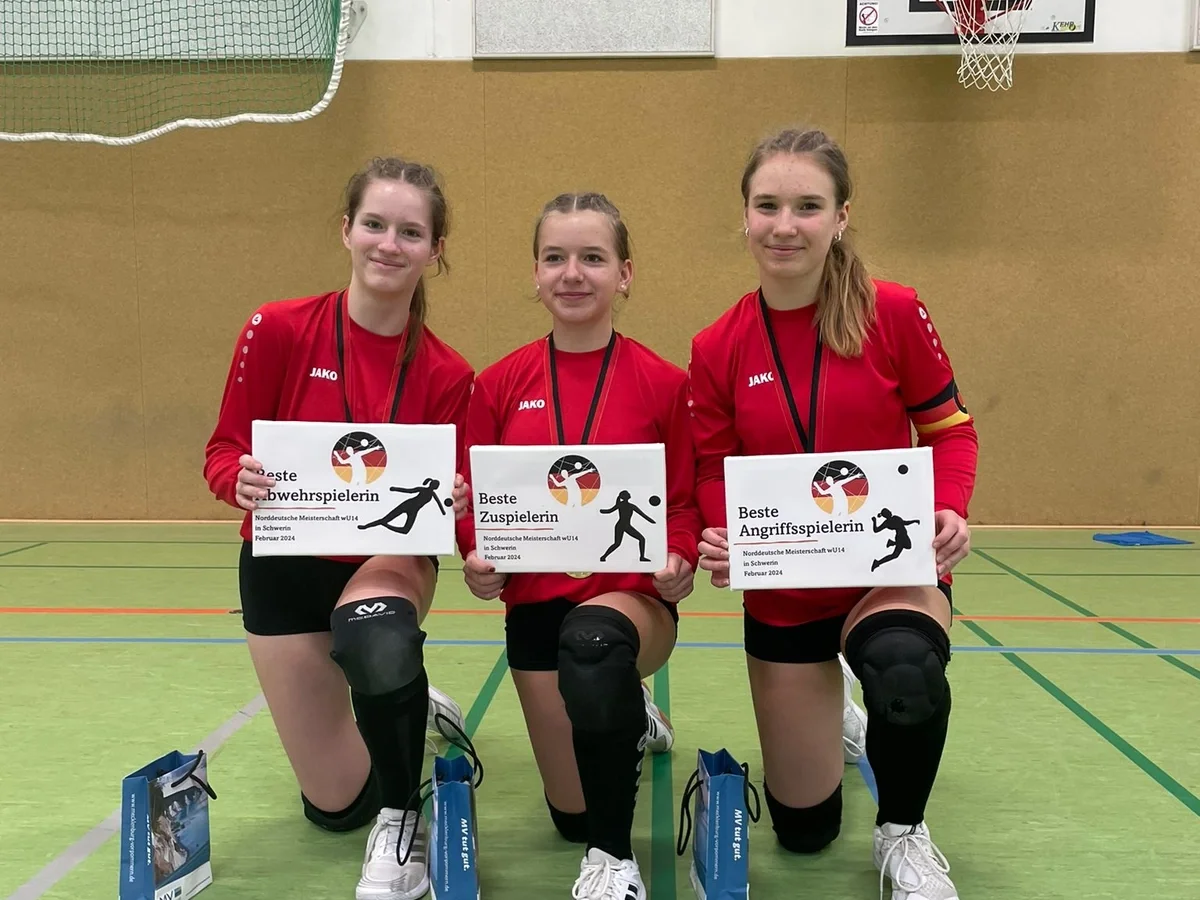 Faustballerinnen erkämpfen sich den Titel