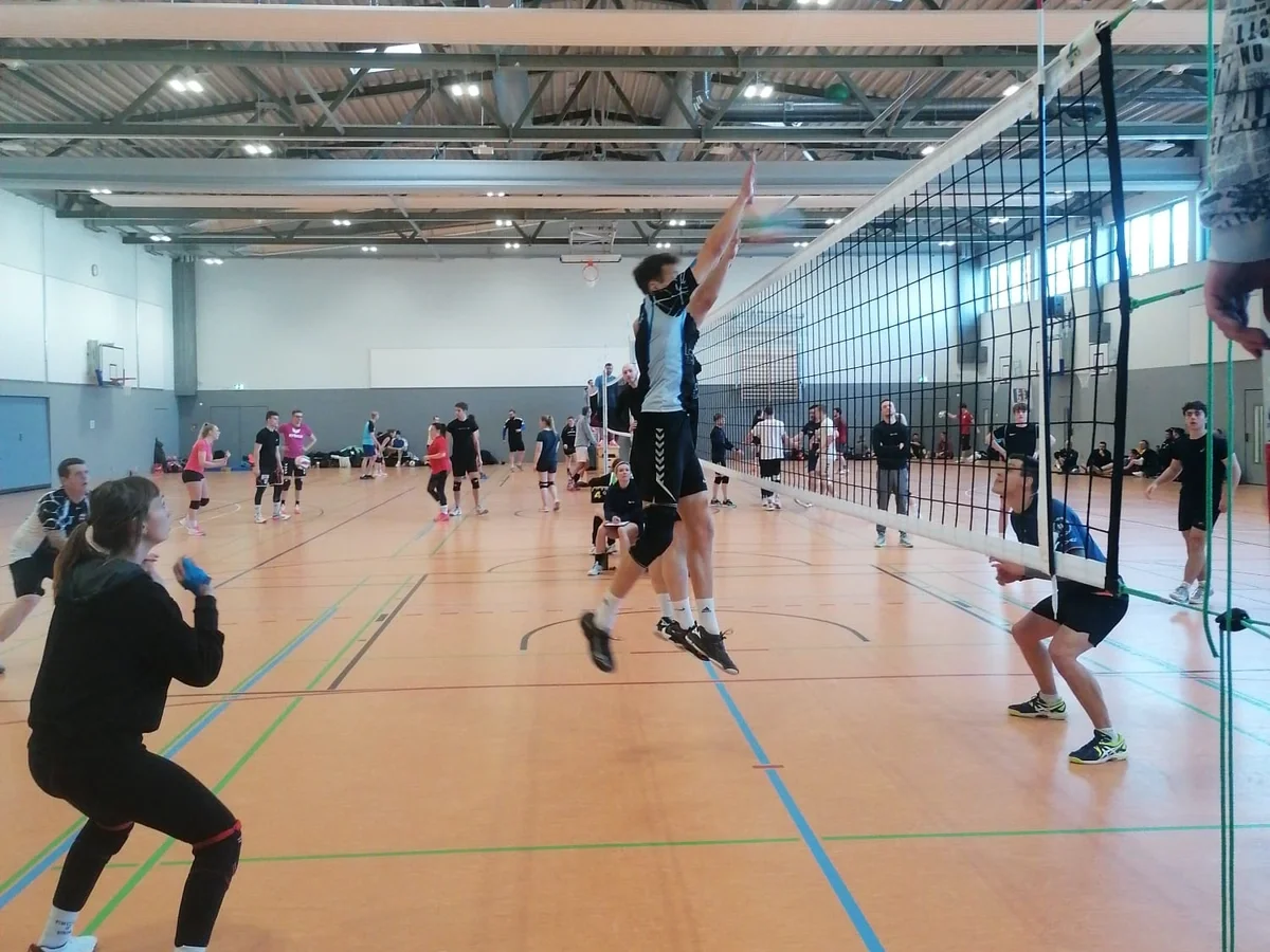Sportlicher Eifer und Gemeinschaft beim 4. BSC Hanse Frühjahrsturnier