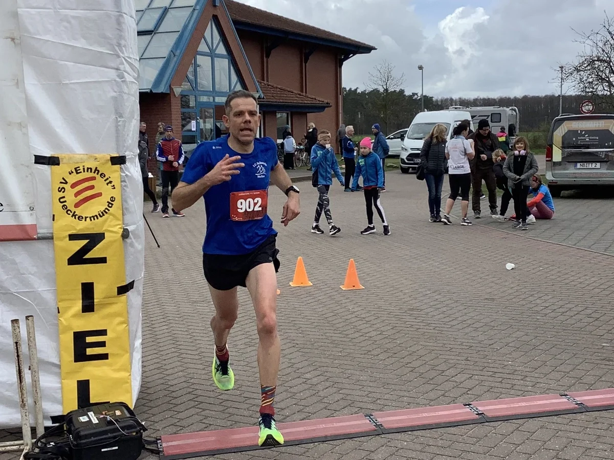 Stefan-Lange_Haffmarathon_c_Lothar-Gajek