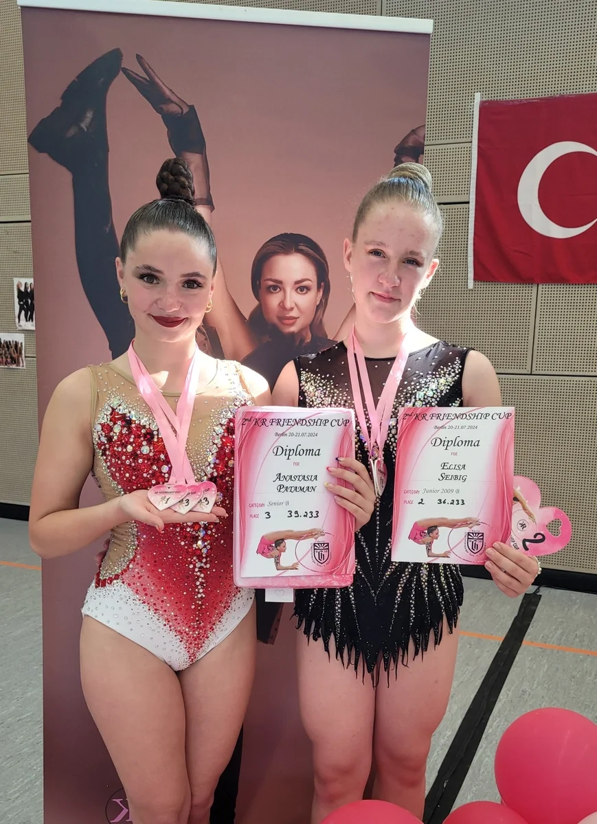 Anastasia und Elisa zeigten in Berlin Wettkampfstärke. (Foto: TSV Schwerin)