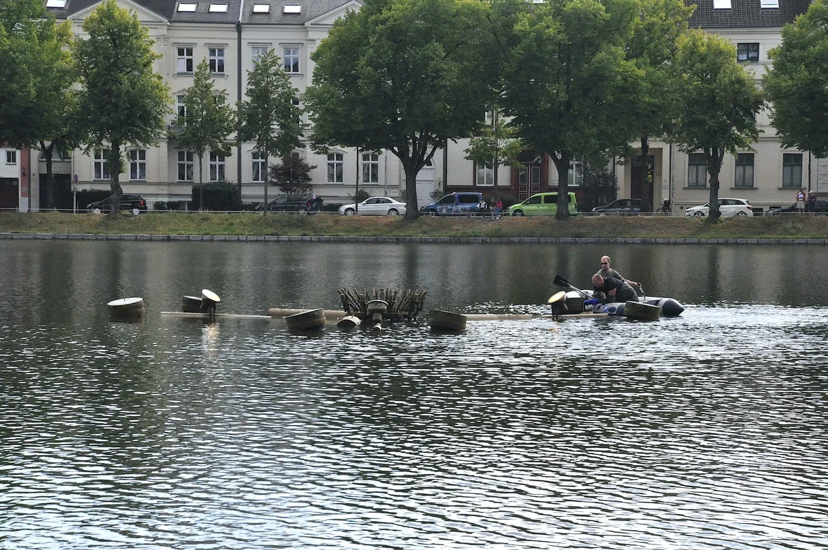 Fontäne im Pfaffenteich abgesenkt