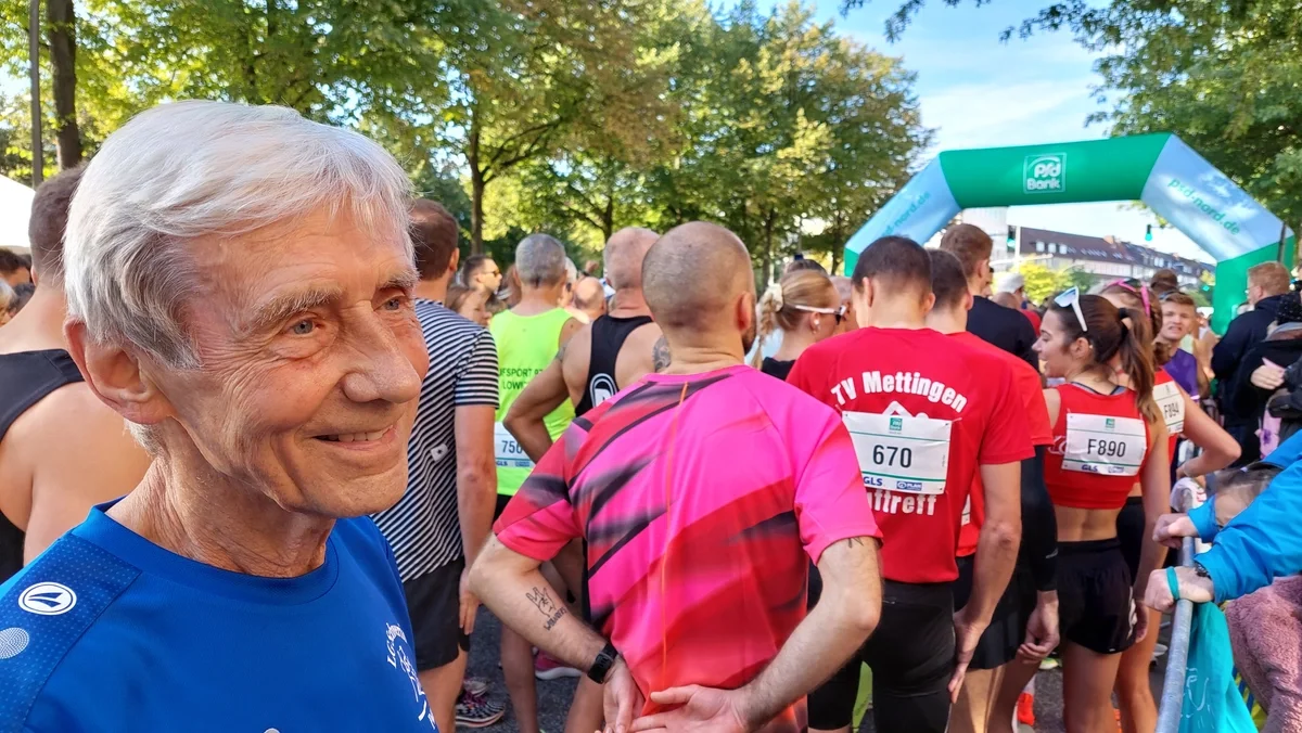 Peter-Wiesner_Halbmarathon-DM_Start_c_Sarah-Oltmanns