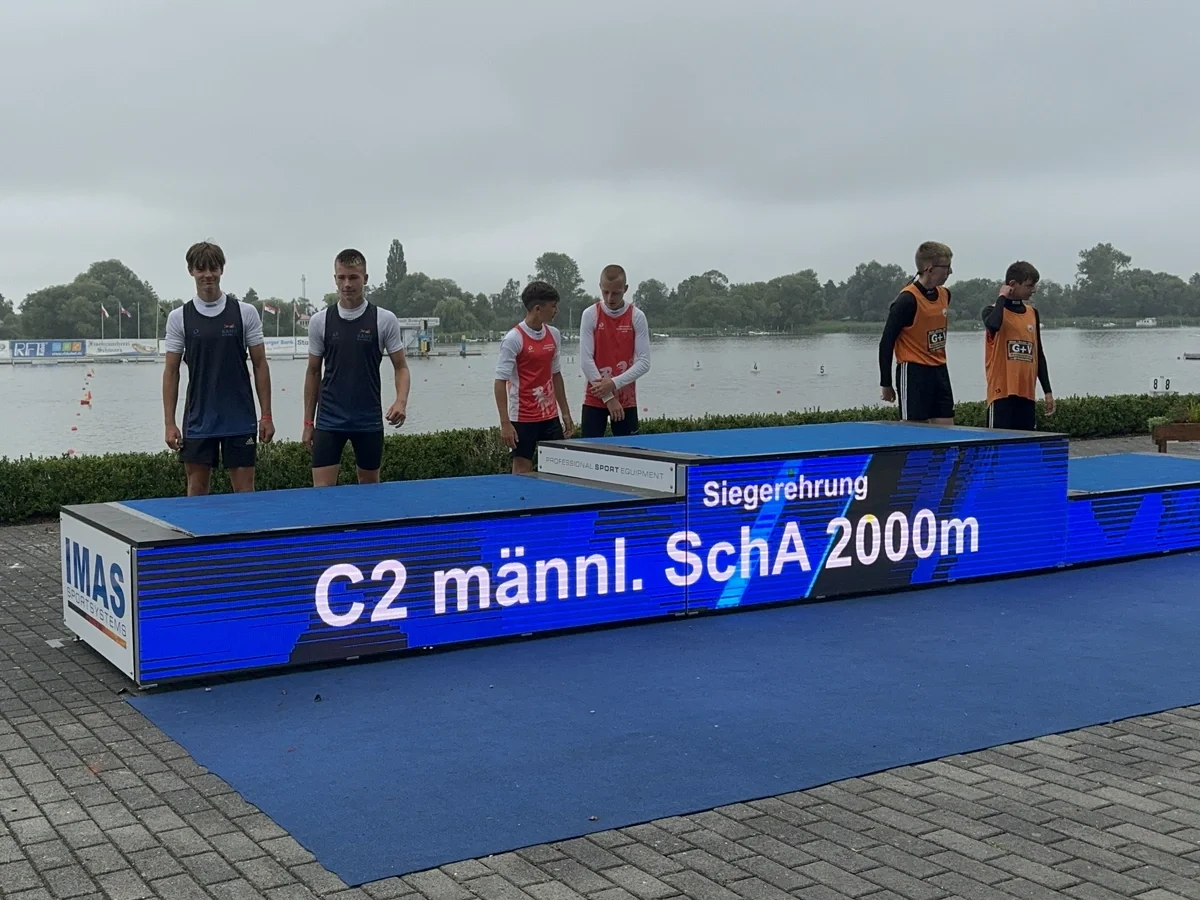 Silas Prestin (l.) und Arne Vincent Pankin holten sich auf der 2000-Meter-Strecke die Silbermedaille bei der DM. (Foto: Prestin)
