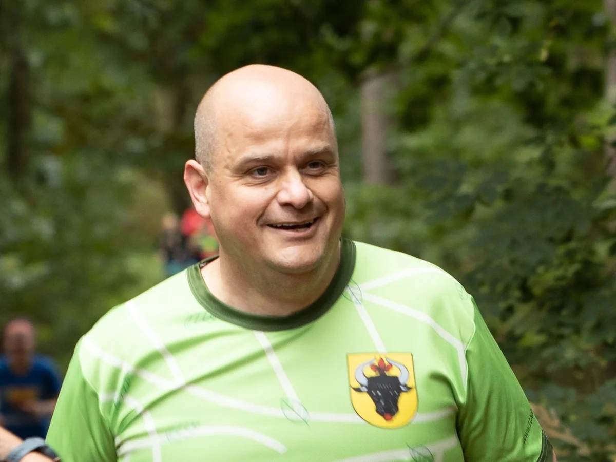 „Holger Anders Flutlicht-Paarlauf“ wird gestartet