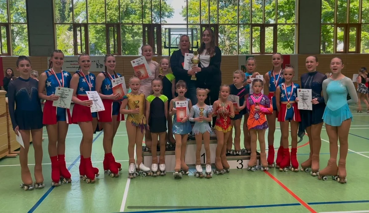 Teamfoto_Sanssouci-Pokal_c_Rollkunstlauf-GSC09