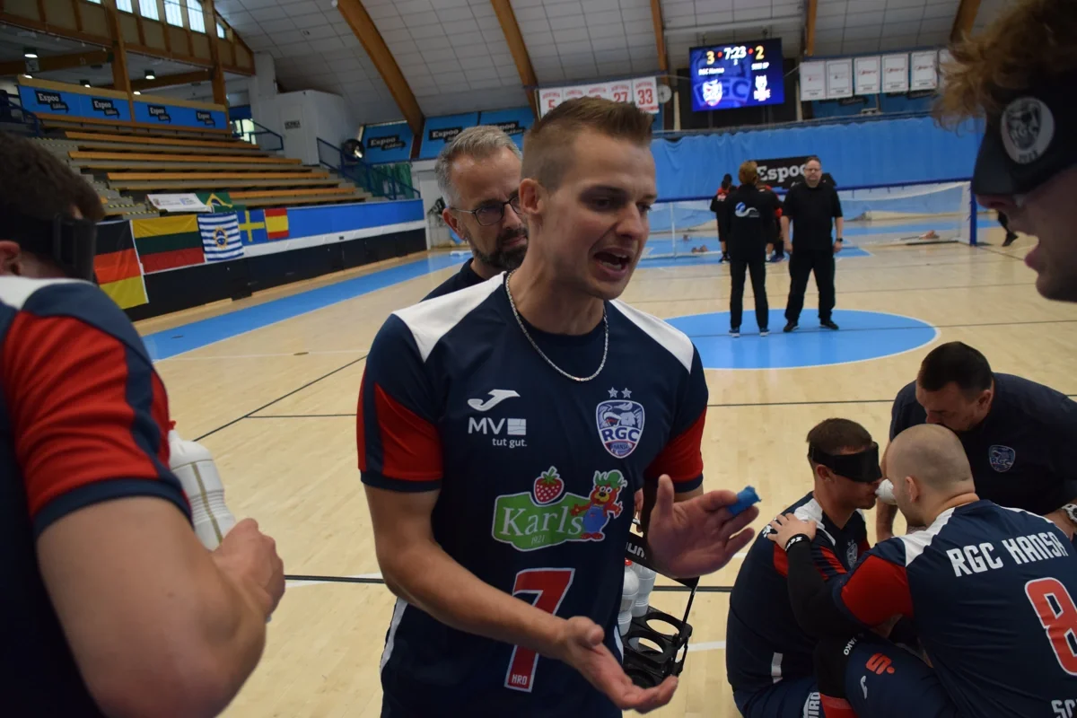 Routinier Reno Tiede zeigte sich wieder einmal als unverzichtbarer Motivator. (Foto: goalballworldcup2025.com)