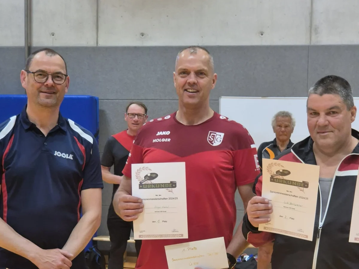 Seniorenmeister Ü 55 (v.l.n.r.): Torsten Persch (TTC Hanseat Wismar, Holger Nedel (TSG Warin), Lutz Breitsprecher (ESV Lok Wismar) | Foto: Paula Weber
