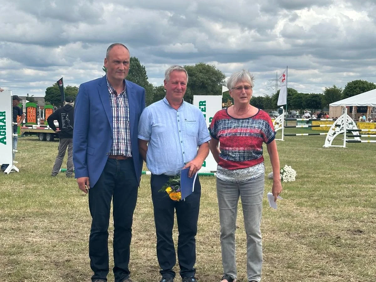 Silberne Ehrennadel des KSB VG für Torsten Lanske