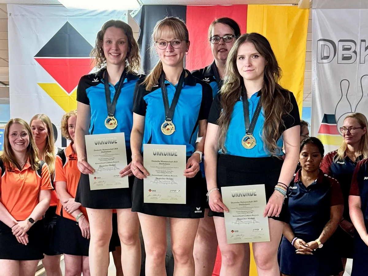 Team-Waren_Dreihbahnen-DM-2025_c_MSC-Waren