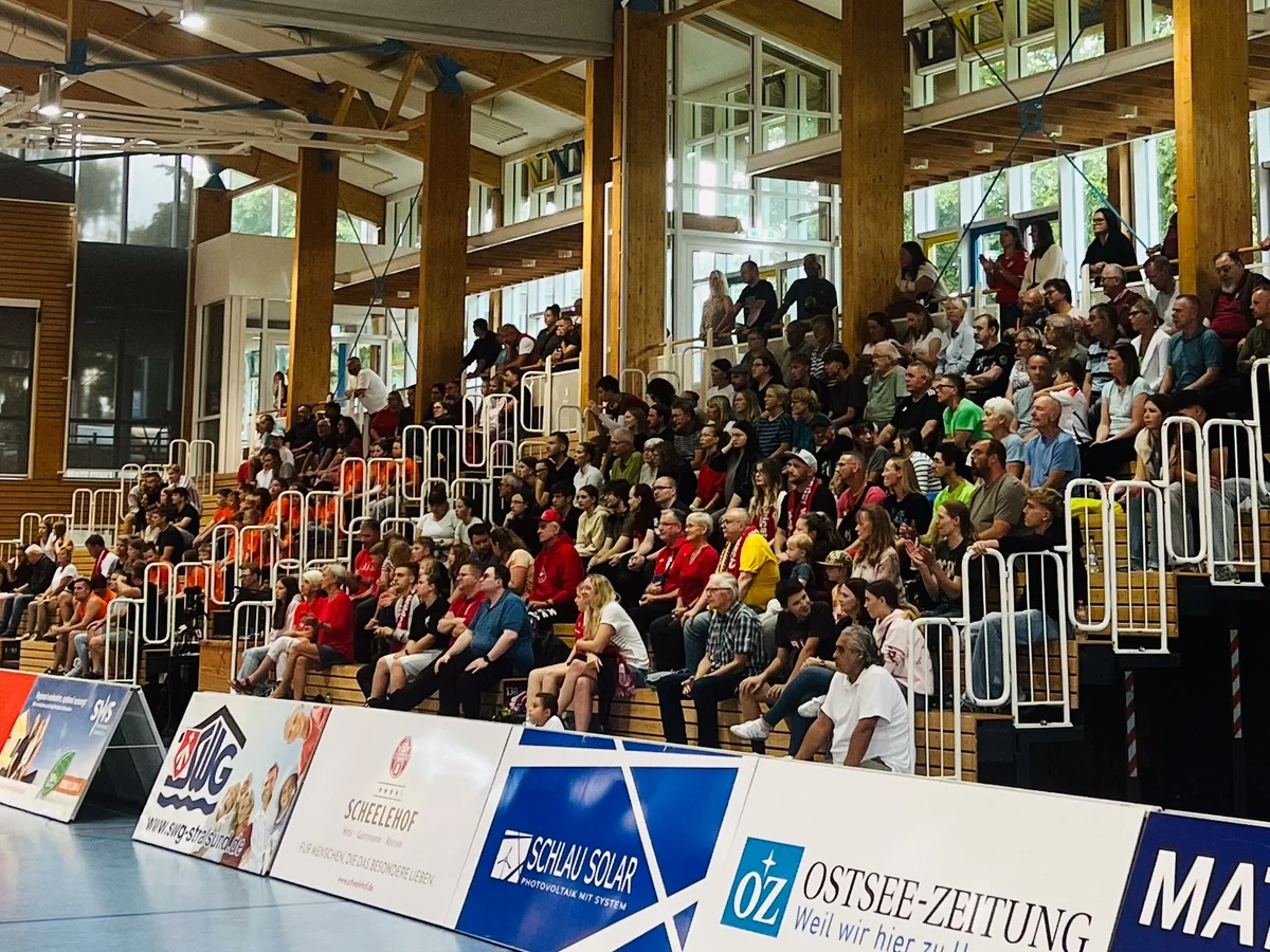 Testapiel_Stralsund_vs_Schwerin_B3_c_Steffen-Taeubrich