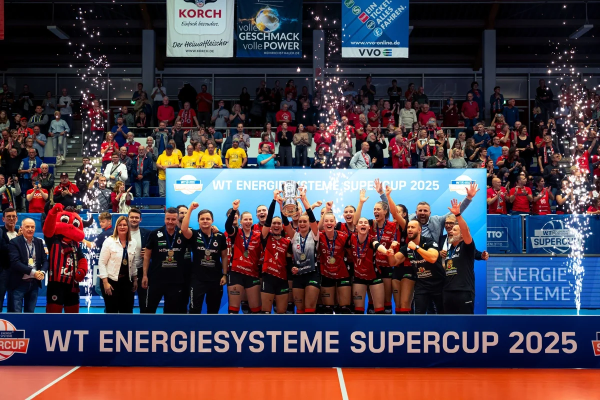 Supercup_DSC-vs-SSC_Action_c_Leo-Ziems
