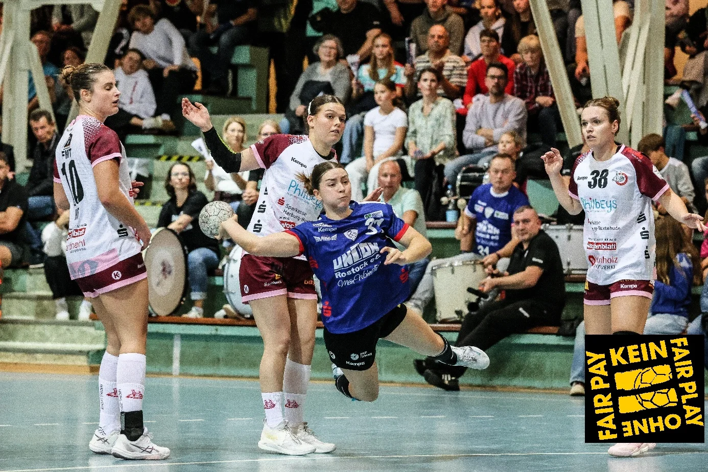 Rostocker Handballclub startet Kampagne für faire Bezahlung im Frauensport