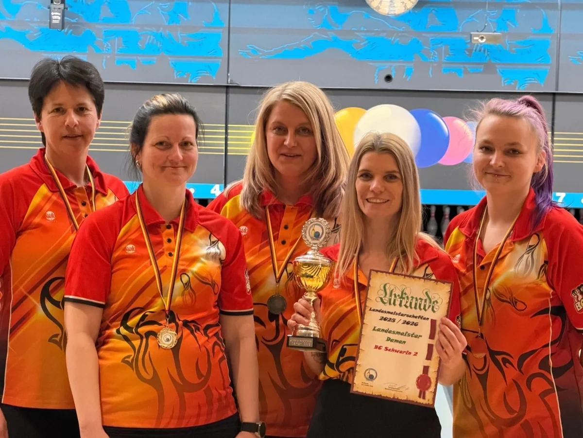 Damen des BC Schwerin II gewinnen Meistertitel in der Oberliga