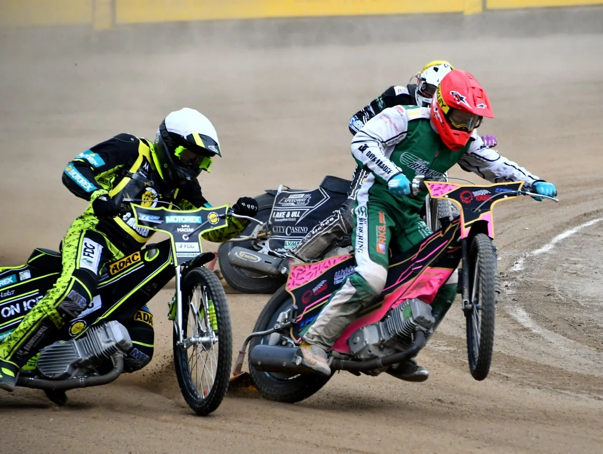 Teterower Speedway-Hechte starten mit Platz zwei in die Saison