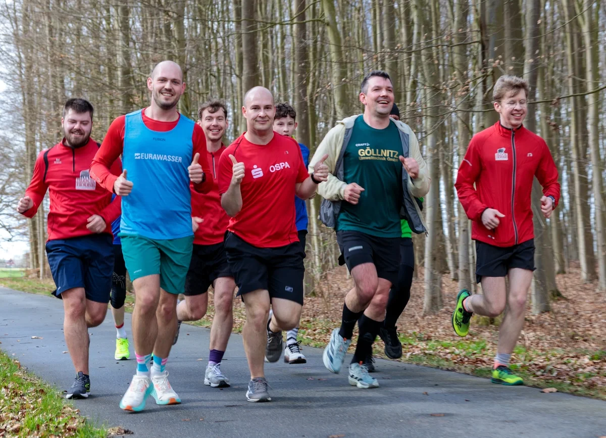 Osterlauf mit über 100 Teilnehmern, aber nicht auf den Schmooksberg