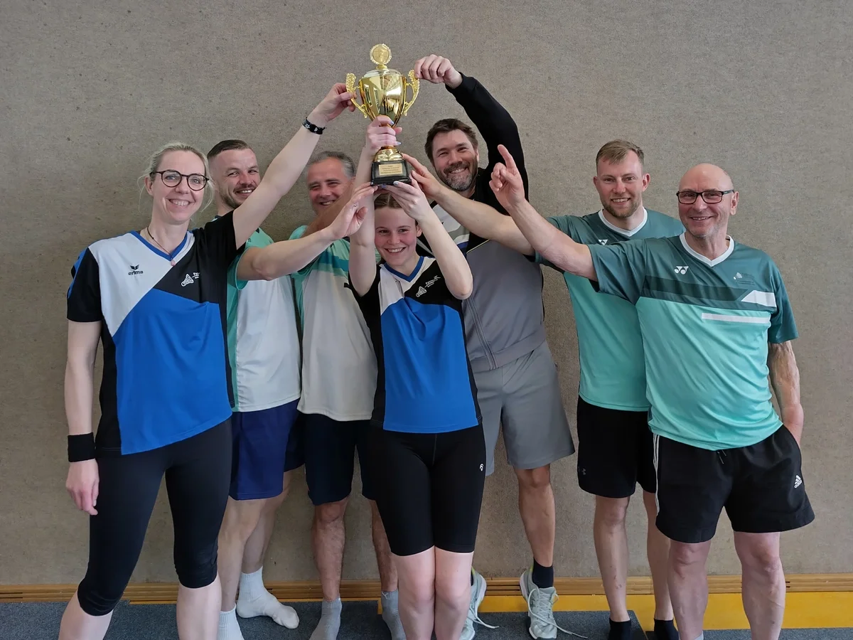 Souverän an die Spitze der Hobbyliga gespielt