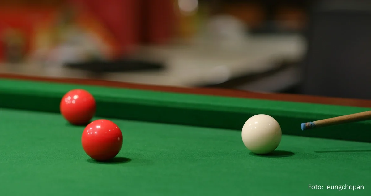 Markante Snookerbälle am Tisch