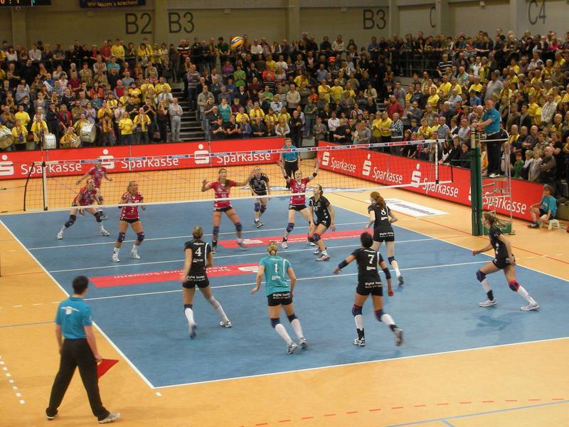 Das Volleyball-Land M-V darf jubeln: SSC-Mädel verteidigten Deutschen Meistertitel