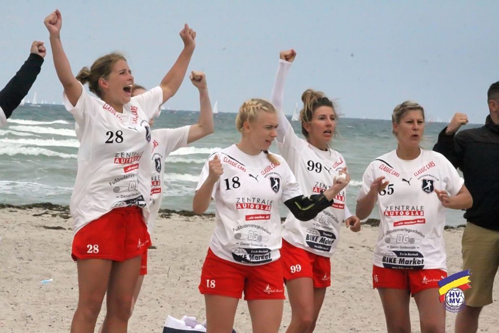 24. Rostocker Beach-Handball-Tage voller Erfolg