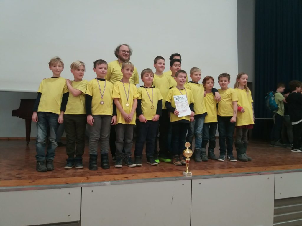 Für die Deutschen Meisterschaften im Schulschach qualifiziert