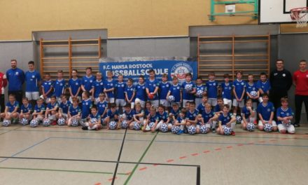 F.C. Hansa Fußballschule in Dorf Mecklenburg zu Gast