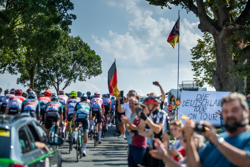 Die Deutschland Tour2020 führt über vier Etappen von Stralsund nach Nürnberg. Foto: © GFR Marcel Hilger