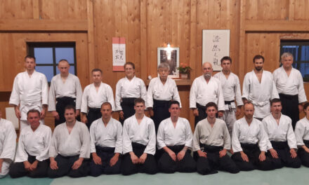 Aufregender Kampfkunstlehrgang mit Toshiro Suga Shihan – funktionelles Aikido und knackige Waffenarbeit