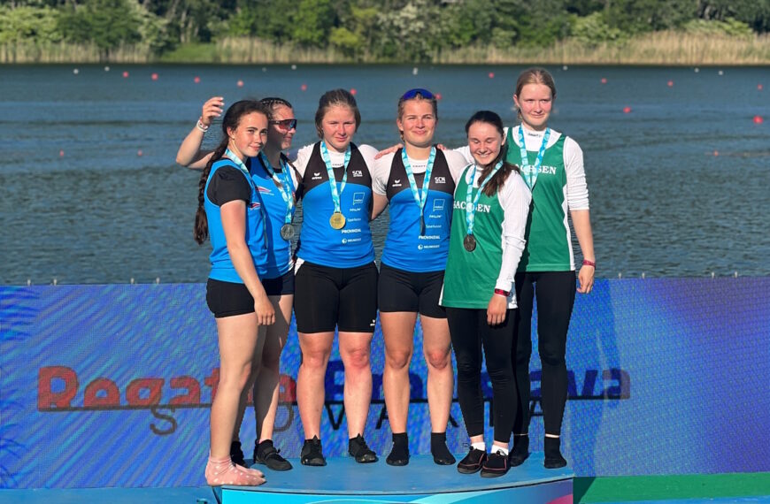 15 Medaillen bei internationaler Kanuregatta