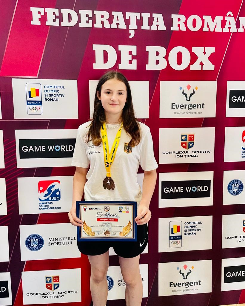 Penelope Grochau gewinnt Bronze bei U17 Europameisterschaft