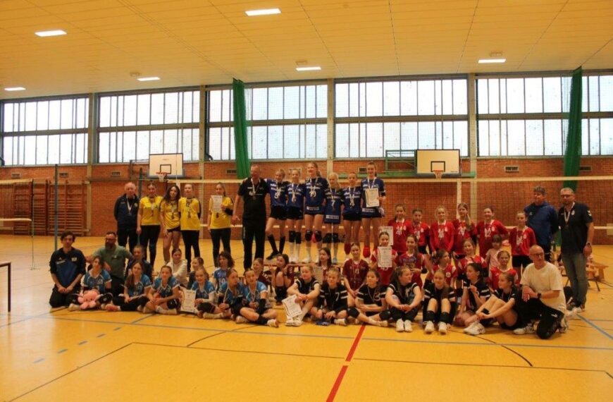 Großer Erfolg für Volleyballmädchen SG Schwaan/PSV Rostock