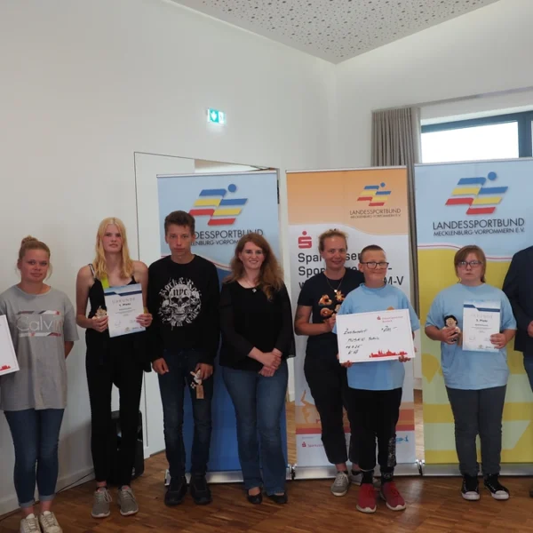 Sparkassen-Sportabzeichenwettbewerb 2024: Ehrung der Sportlichsten in Warnemünde
