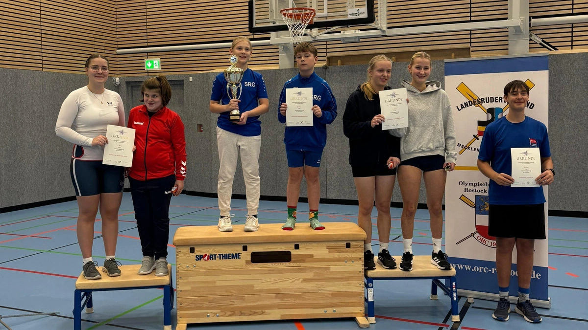 Wanderpokal_Ruderjugend_c_SRG_Clemens-Jeschke